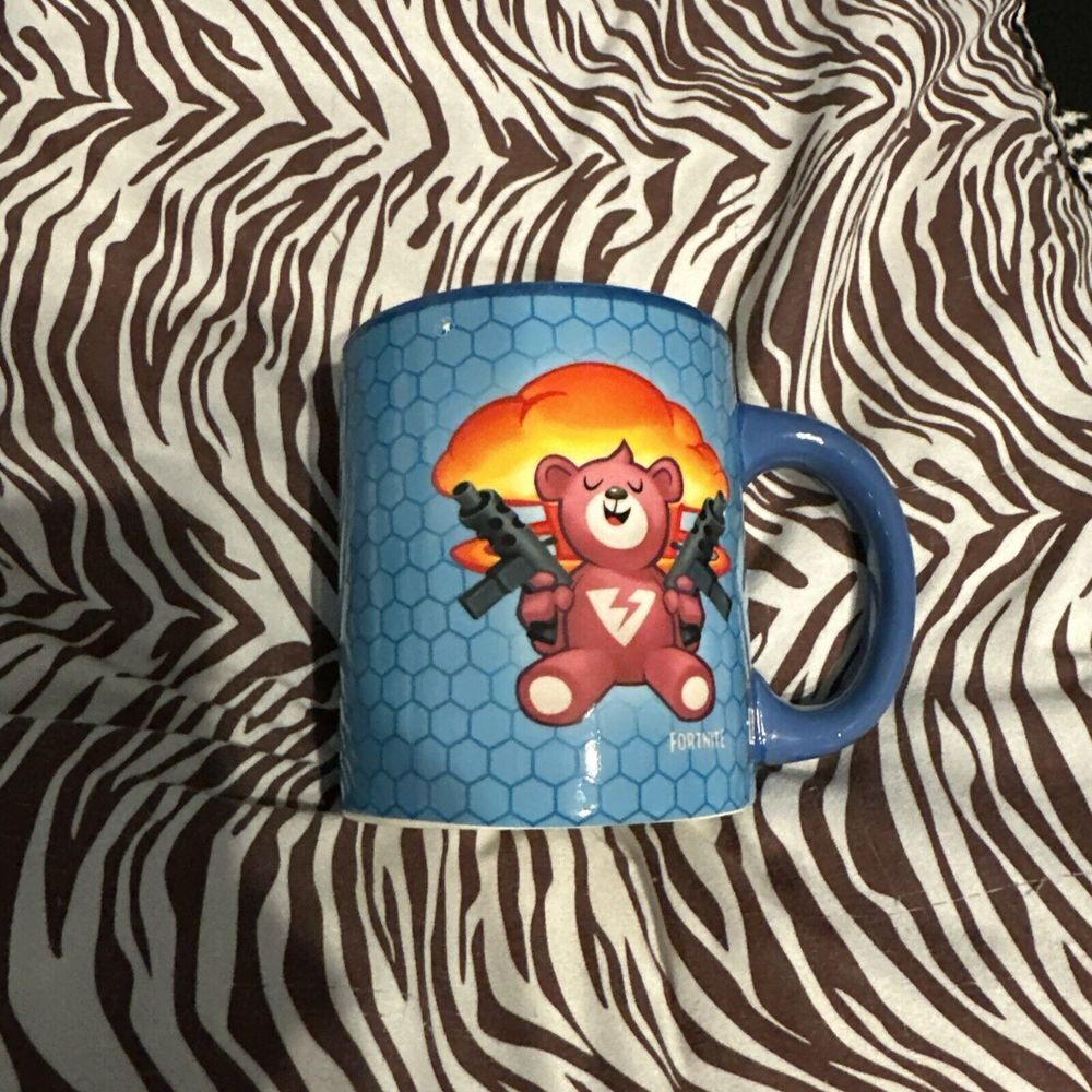 Ceramic Fortnite Mug- Cuddle‎